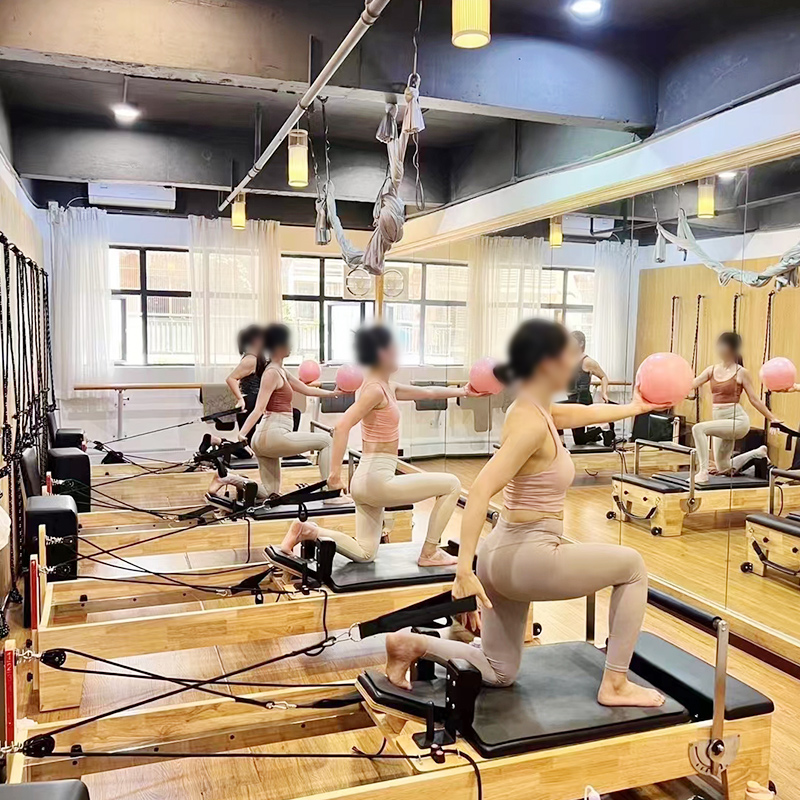 2025年最新ピラティス・リフォーマー器具 ホームジム ヨガ - Home Gym Yoga Studio のレビューと価格